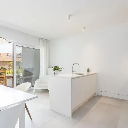 C 02 Apartment